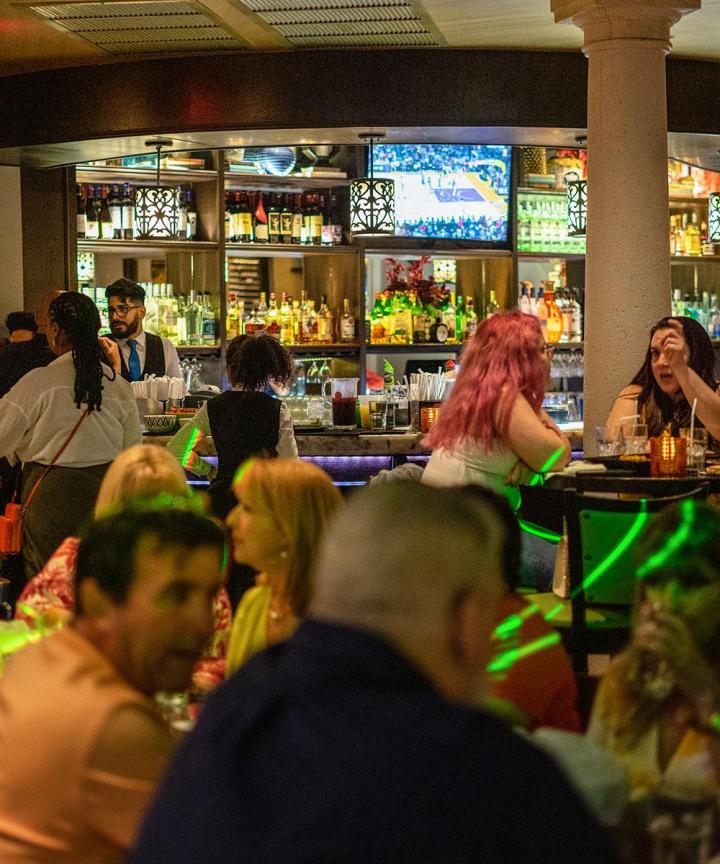 Happy Hour Restaurant Miami